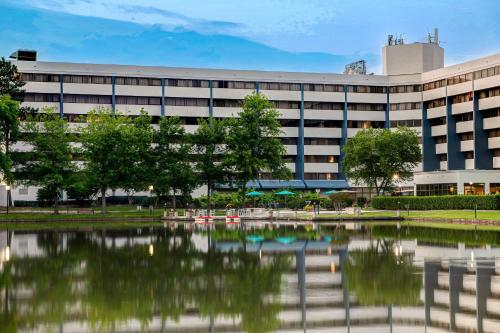 Photo - DoubleTree Suites by Hilton Raleigh-Durham