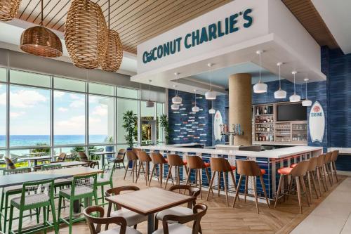 487592583 Hyatt Place Panama City Beach - Beachfront
