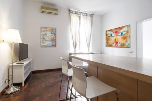 Cadorna Modern Apartment in the city centre