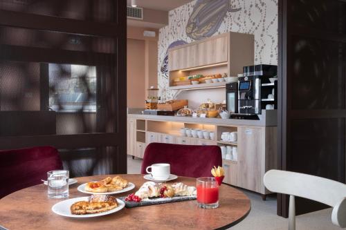 Food and beverages, Adesso Hotel in Nomentano