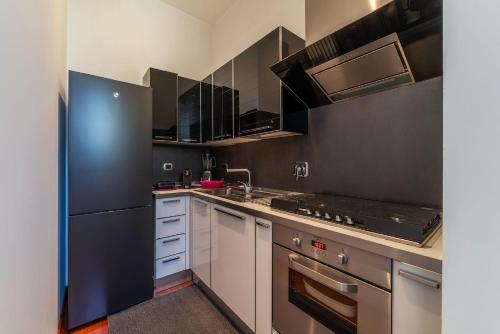 Vittorio Emanuele Elegant Apartment, Рим (фото 2)