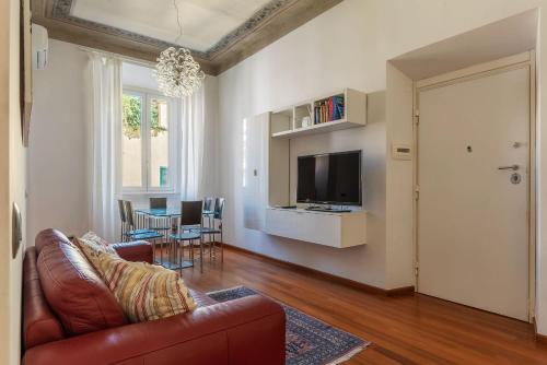 Vittorio Emanuele Elegant Apartment, Рим (фото 7)