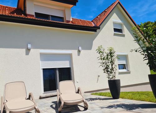 G5 - Das Chalet am Waldrand