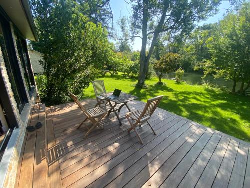 Apatam Montigny Bord Du Loing – Bourron-Marlotte, TX