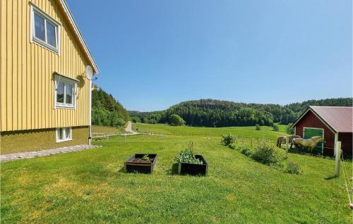 3 Bedroom Stunning Home In Fjllbacka