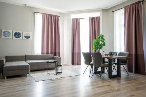 Beautiful New Apartment near City Center in Wien, Österreich