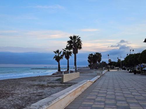 Piso entero muy cerca de la playa