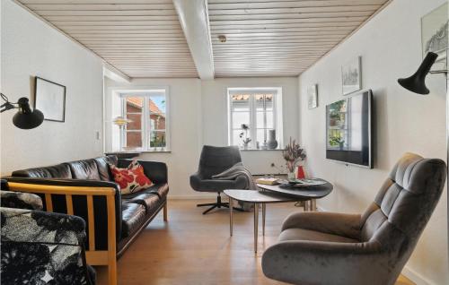  Cozy Home In Højer With Wifi in Højer
