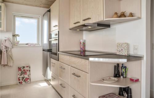 Kitchen, Four-Bedroom Holiday Home In Esbjerg V in Hjerting