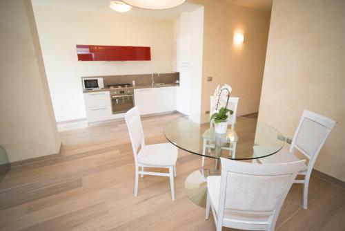 Lazise Boutique Apartment Lago e Relax 4