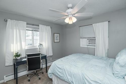 3 Bedroom Haven of Rest-5 Minutes from Mayo Clinic! in Rochester, USA