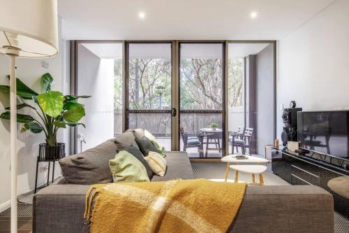บริการและสิ่งอำนวยความสะดวก, 'The Patio' Live like a Local in Spacious Comfort in เซตแลนด์