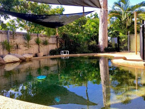 Sunshine Retreat with Large Lagoon Pool