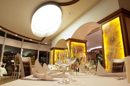 AKZENT Hotel Restaurant Altdorfer Hof - image 8