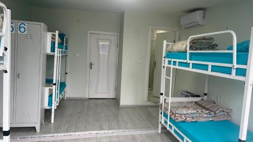 XALİLA HOSTEL Only FOR MEN, BEST IN ISTANBUL, Стамбул (фото 3)