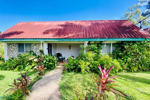 Vista exterior, Nabitunich in San Jose Soccoths