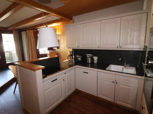 Apartment image 10
