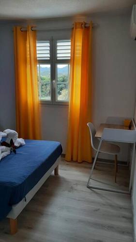 Appartement O Ti Kolibri, cosy et idéalement situé Appartement O Ti Kolibri, cosy et idéalement situé