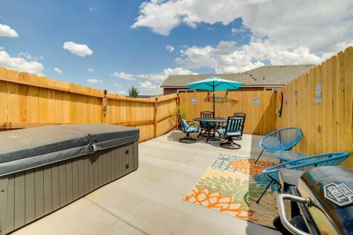 Newly Built Sparks Home with Hot Tub 12 Mi to Reno!