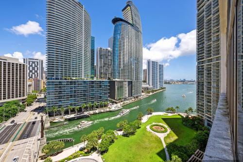 Icon Brickell Miami Condo In Downtown 2BD 2BA