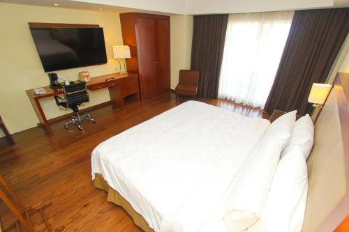 487678342 Holiday Inn Leon by IHG