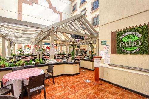 487678348 Holiday Inn Leon by IHG