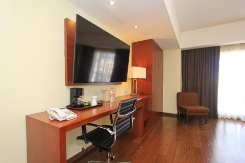 487678405 Holiday Inn Leon by IHG