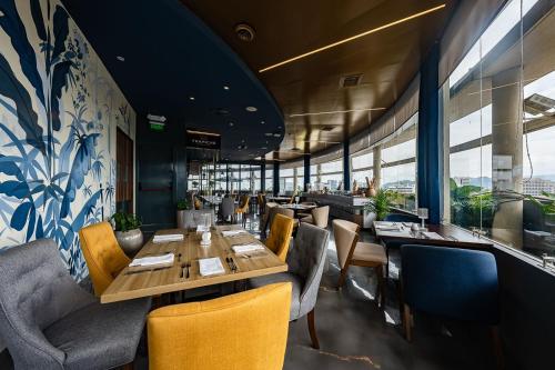 餐廳, 瓜亞基爾溫德姆花園酒店 (Wyndham Garden Guayaquil) in 瓜亞基爾