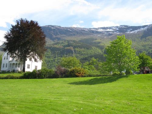 Hardanger Hostel B&B