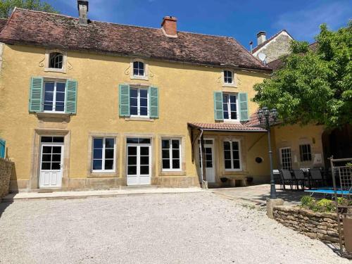 Maison de maître du 19ème siècle à la campagne gîte à louer Quemigny-sur-Seine