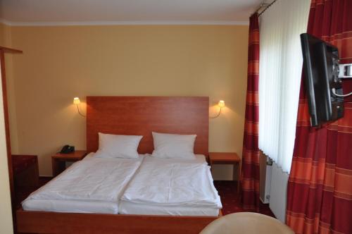 Hotel Café Ernst 3