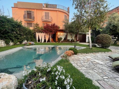 DOMUS PARVA - Villa con bio-piscina, spa privata e appartamenti panoramici Room Type - Two-Bedroom Apartment