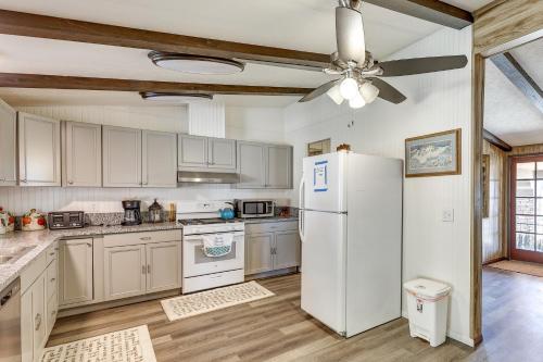 Scenic Perris Rental Home about 9 Mi to Lake Elsinore! in Perris, USA