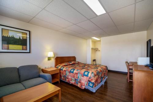 Canadas Best Value Inn Fort St John