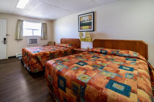 Blue Belle Motel Room Type -  2 Queen Beds Non Smoking