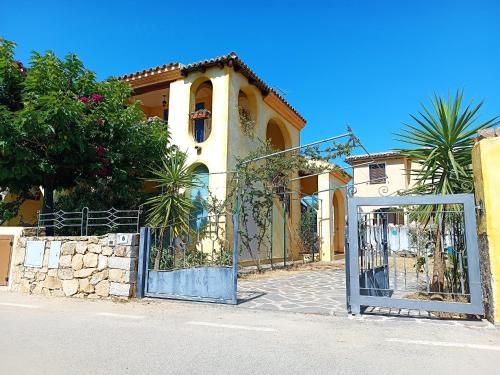  Appartamento bellissimo a 150 metri dal mare, Unterkunft in Murta Maria