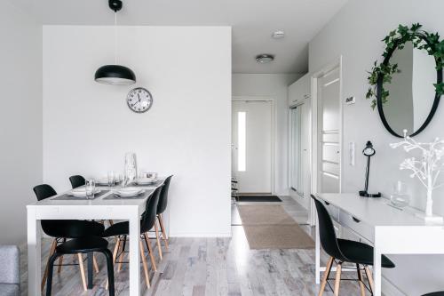 Vitosjussi in 海門林納