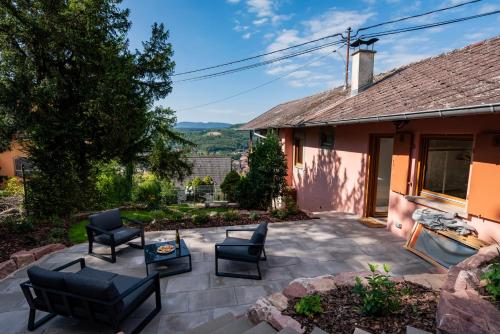 Зручності, Le Grand Nichoir de la Colline - Parking - Wifi in Мутціг