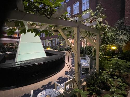 Kilátás, Factory Loft near Turkui repülőtér