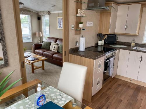 Cosy & Modern Cabin In Heart of Northumberland in Shilbottle