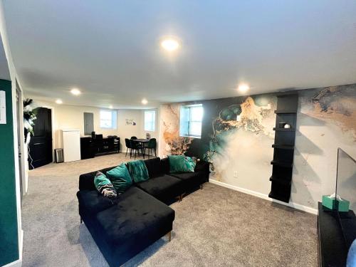 1 Bed 1 Bath Basement Apartment with Private Entrance in Baltimore, USA