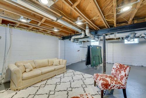 Pet-Friendly Southfield House with Ping-Pong Table! in Southfield, USA