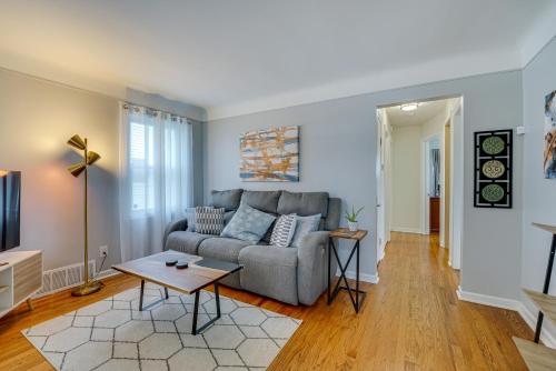 Pet-Friendly Southfield House with Ping-Pong Table! in Southfield, USA
