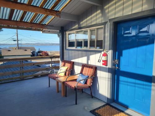 2nd Floor Studio With Bay View And Covered Deck - Apartment - Blaine