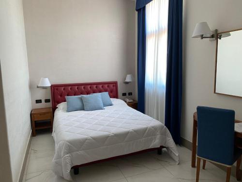 1 double bed
