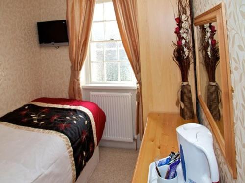 1 twin bed