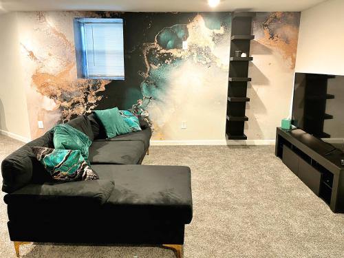 1 Bed 1 Bath Basement Apartment with Private Entrance in Baltimore, USA