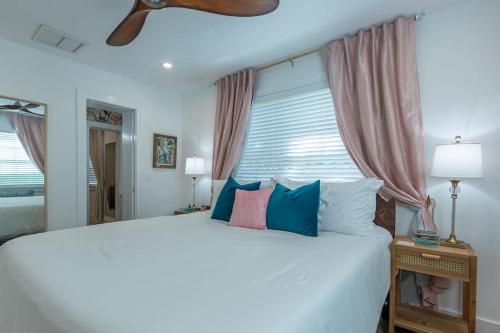NEW! Completely Renovated / Close to Everything in Key West, USA