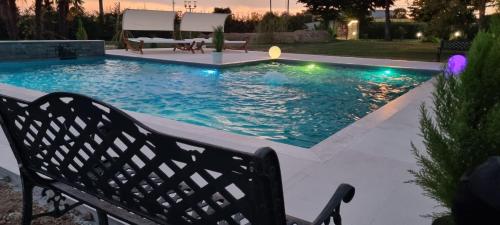 Luxury CasaKadd Heated Pool Garden Patio Barbeque