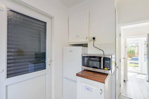 Birmingham Great Barr Property Near Junction 7 M6 in 웨스트 브롬위크